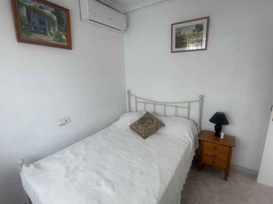 3 sovrum Bungalow till salu i Ciudad Quesada med pool - 190 000 € (Ref: 9374718)