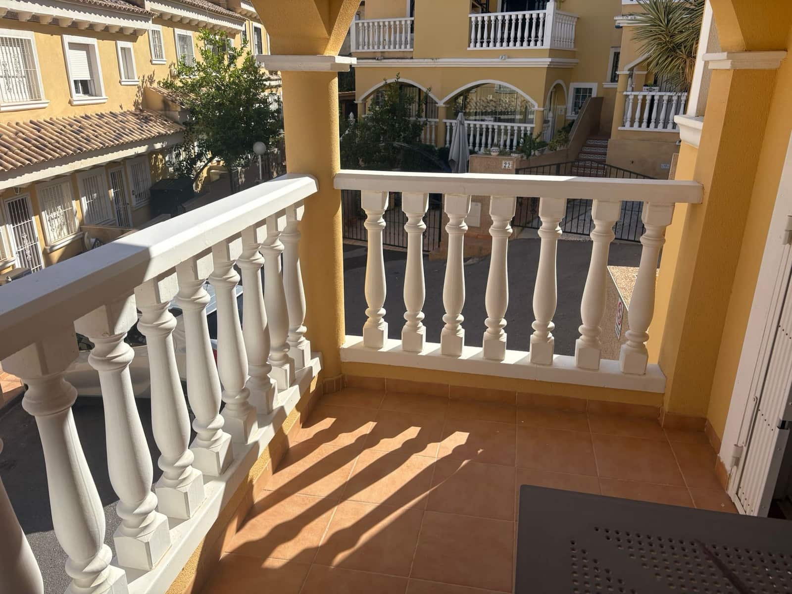 2 bedroom Townhouse for sale in Algorfa with pool garage - € 145,000 (Ref: 9388374)