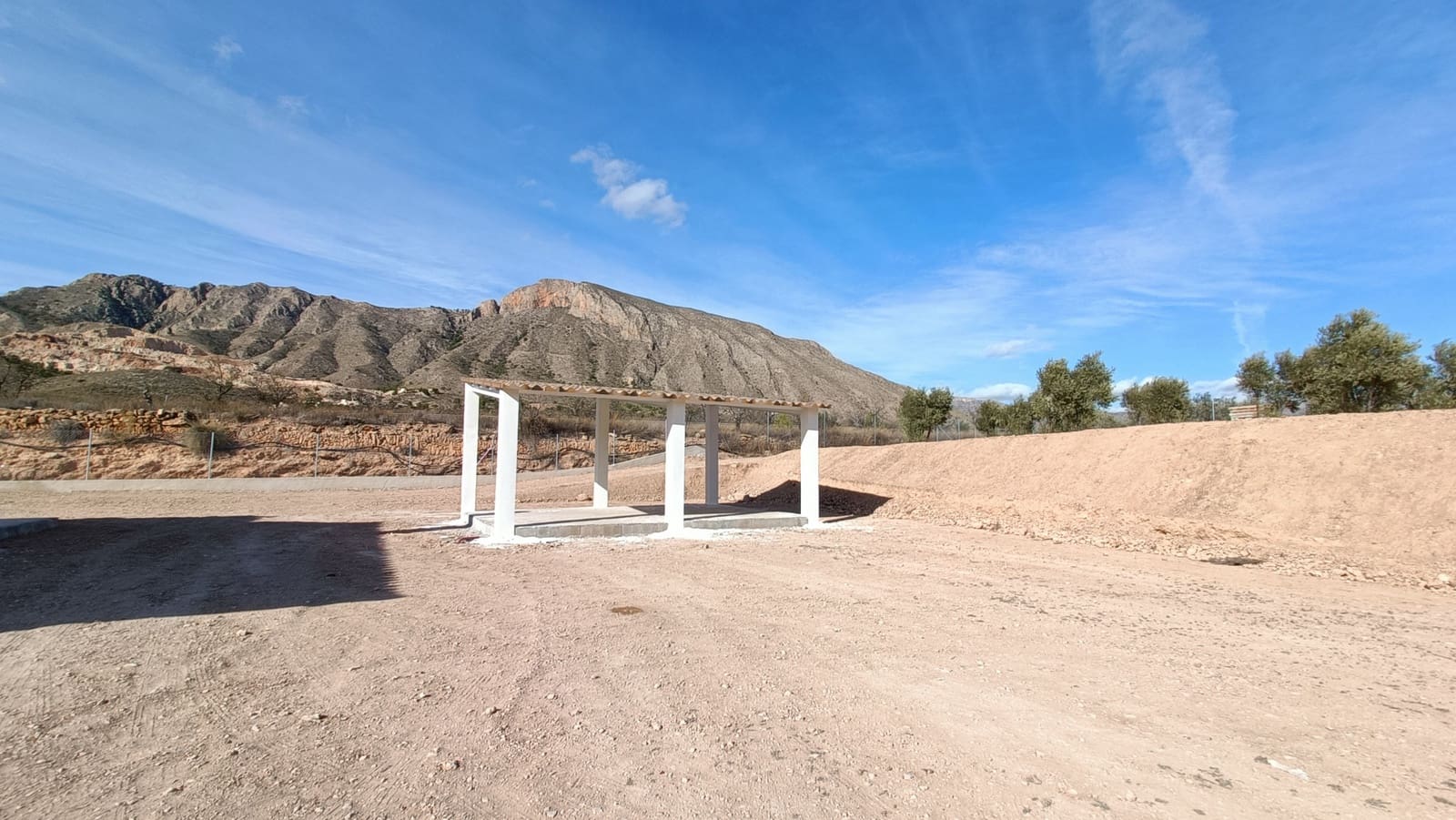 3 slaapkamer Villa te koop in Macisvenda met garage - € 300.000 (Ref: 9407850)