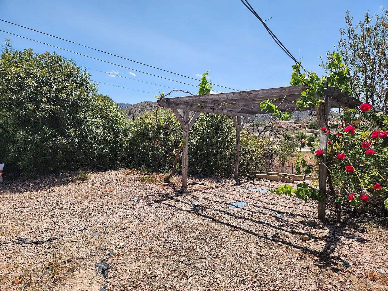 6 sovrum Finca/Hus på landet till salu i L'Alguena / Alguenya med pool - 135 000 € (Ref: 9407852)