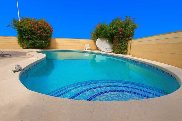 3 makuuhuone Huvila myytävänä paikassa Hondón de las Nieves mukana uima-altaan - 260 000 € (Ref: 9413034)