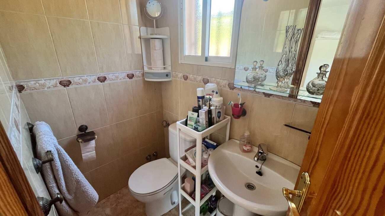 3 bedroom Villa for sale in Fortuna with pool - € 235,000 (Ref: 9413035)