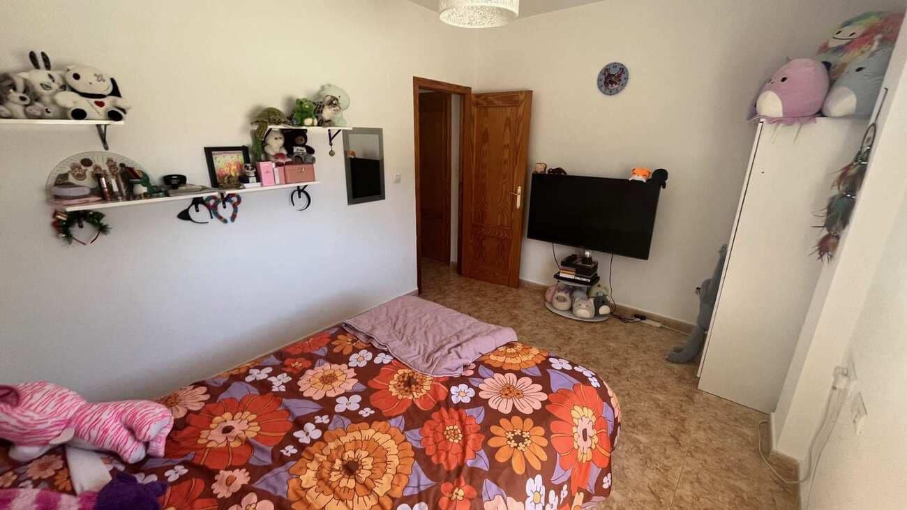 3 bedroom Villa for sale in Fortuna with pool - € 235,000 (Ref: 9413035)