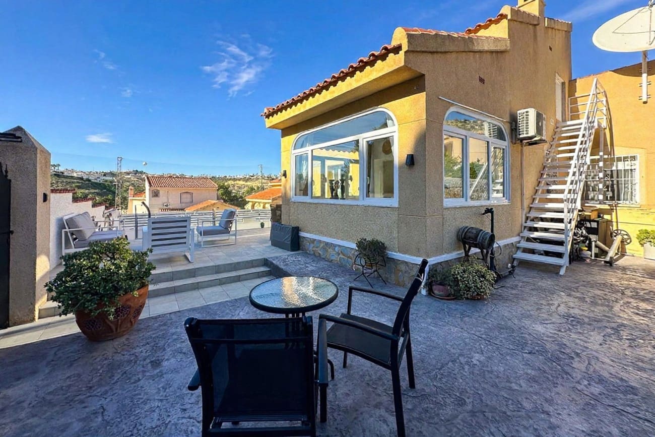 3 quarto Moradia para venda em La Marquesa com piscina garagem - 349 900 € (Ref: 9413038)