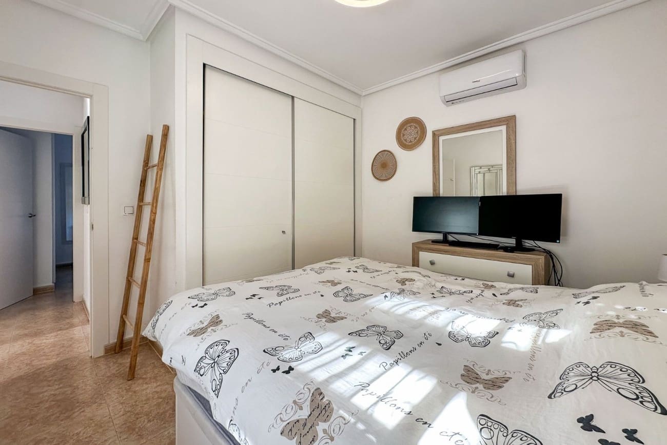 3 quarto Moradia para venda em La Marquesa com piscina garagem - 349 900 € (Ref: 9413038)