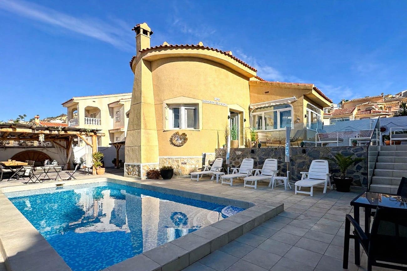 3 quarto Moradia para venda em La Marquesa com piscina garagem - 349 900 € (Ref: 9413038)