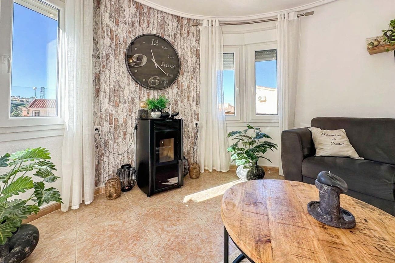 3 quarto Moradia para venda em La Marquesa com piscina garagem - 349 900 € (Ref: 9413038)