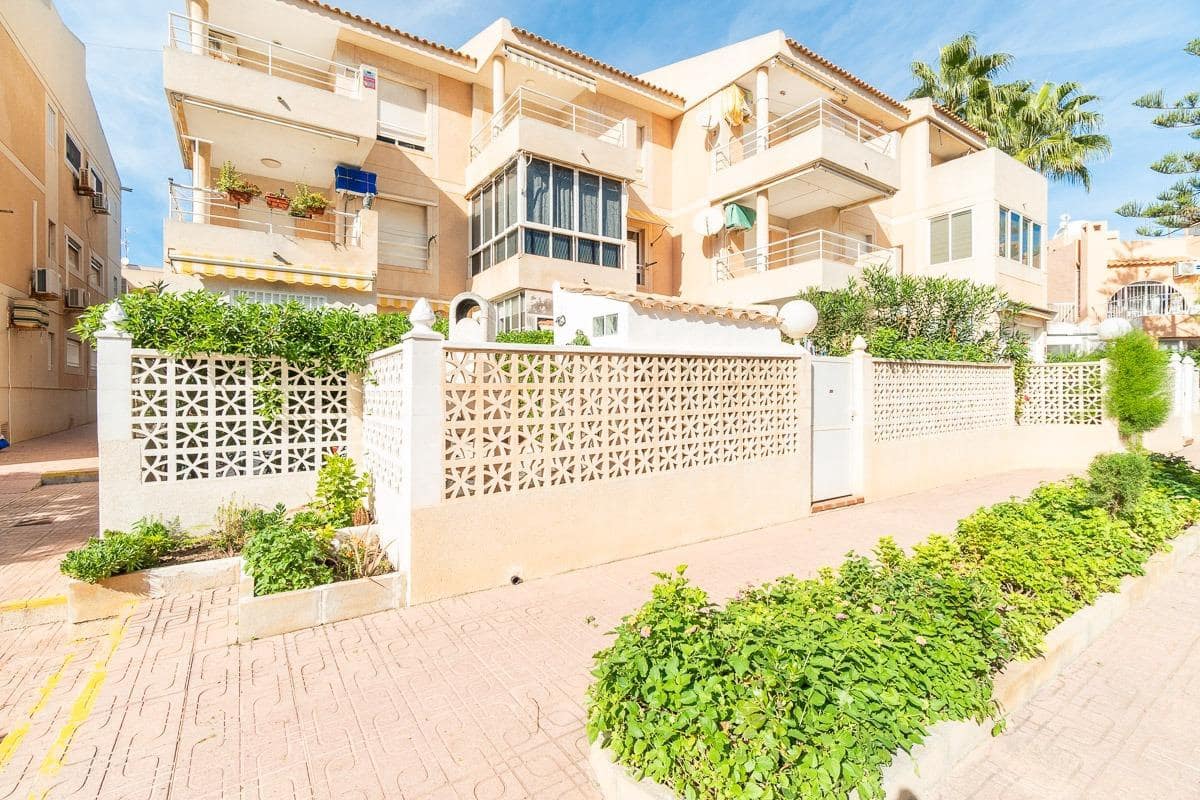 1 chambre Appartement à vendre à Torrevieja avec piscine - 115 000 € (Ref: 9413039)