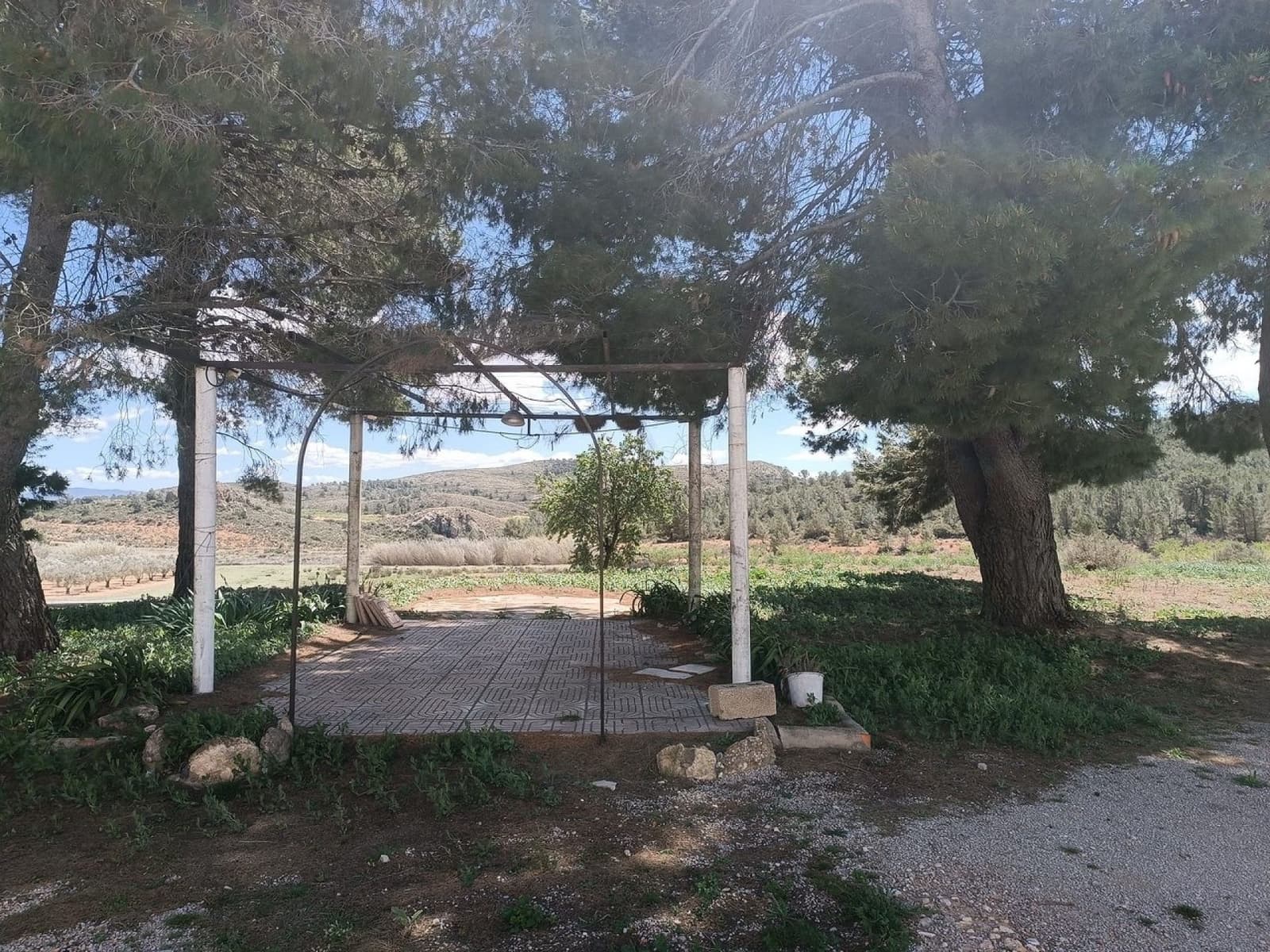 2 chambre Finca/Maison de Campagne à vendre à Yecla avec piscine garage - 120 000 € (Ref: 9413047)