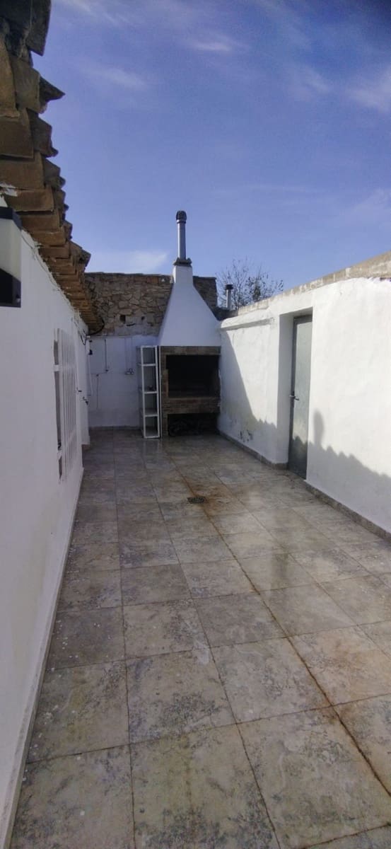 3 bedroom Townhouse for sale in Casas del Senor with pool garage - € 98,000 (Ref: 9413048)