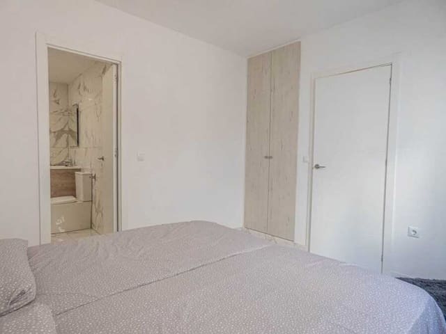 1 Zimmer Apartment zu verkaufen in Villamartin, Orihuela mit Pool - 155.000 € (Ref: 9413049)