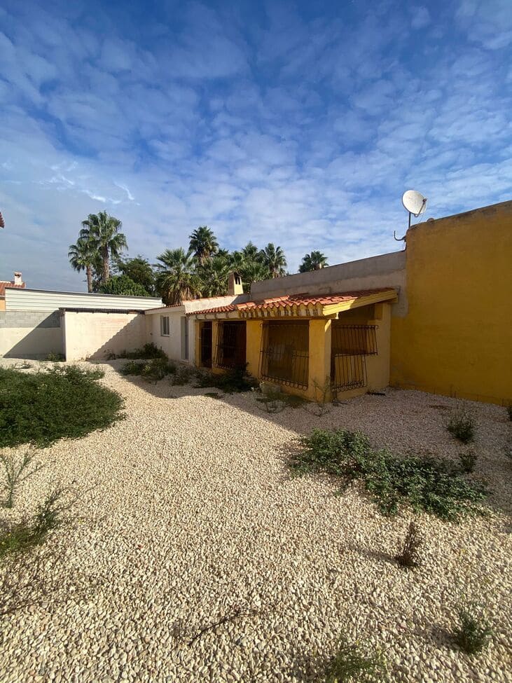 3 sovrum Villa till salu i Catral med pool garage - 285 000 € (Ref: 9422181)