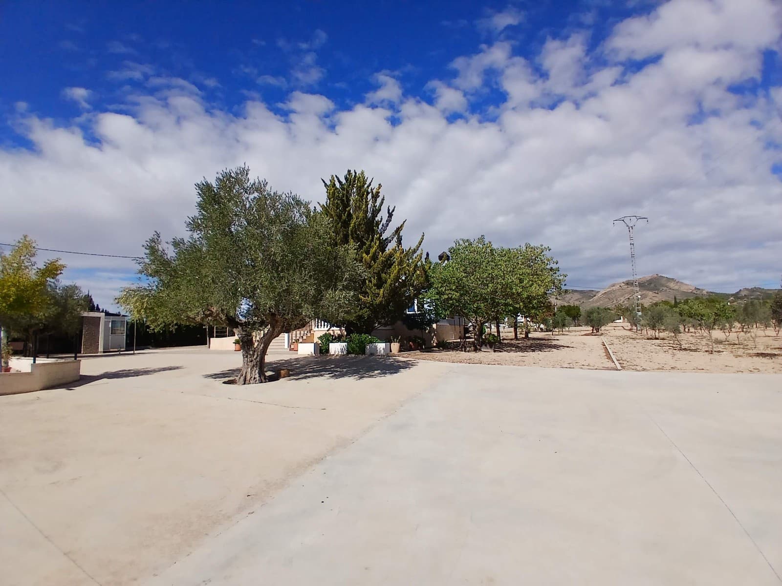 5 camera da letto Villa in vendita in Yecla con piscina garage - 360.000 € (Rif: 9445502)