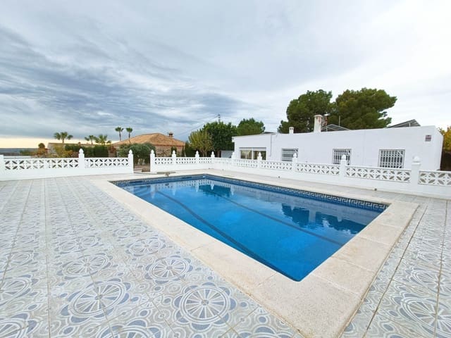 3 sovrum Villa till salu i Albatera med pool garage - 259 950 € (Ref: 9451557)