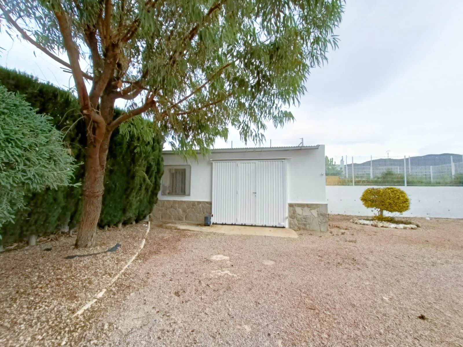 3 soveværelse Villa til salg i Albatera med swimmingpool garage - € 259.950 (Ref: 9451557)