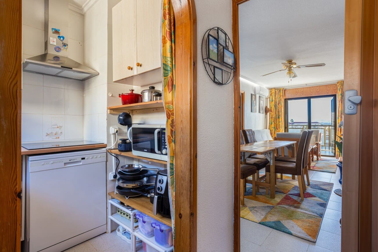 3 Zimmer Apartment zu verkaufen in Torrevieja - 99.990 € (Ref: 9470073)