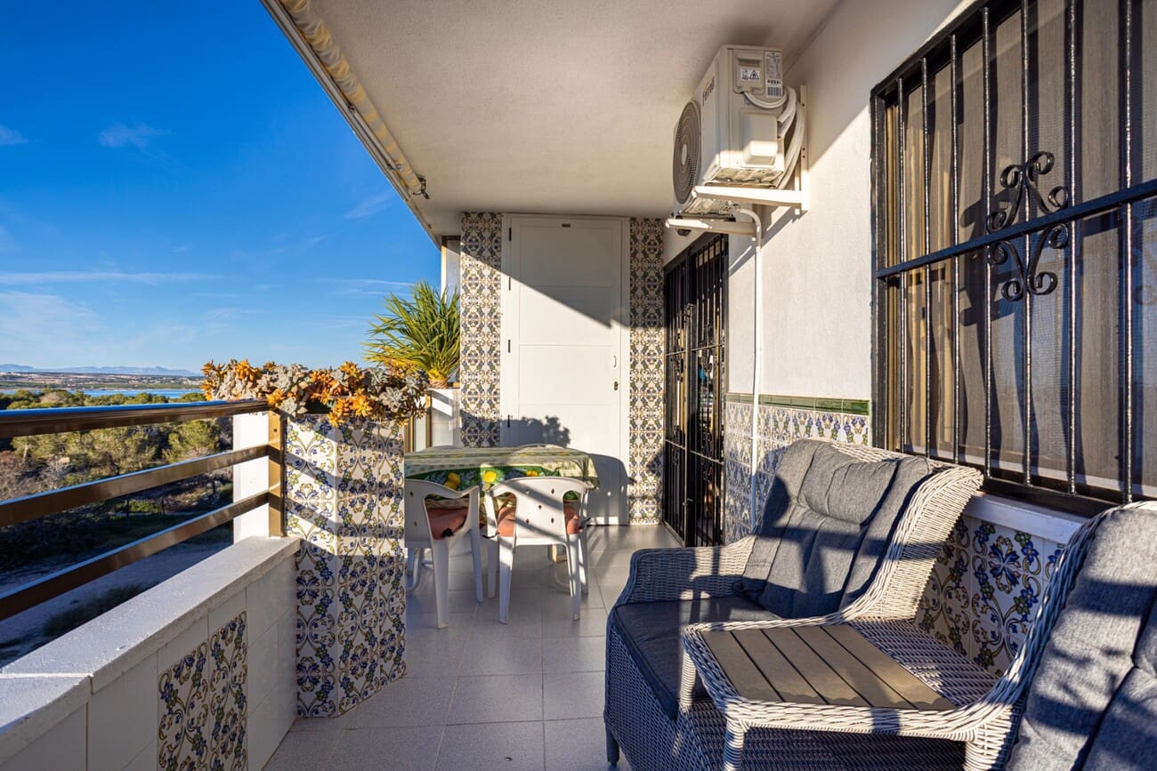 3 Zimmer Apartment zu verkaufen in Torrevieja - 99.990 € (Ref: 9470073)