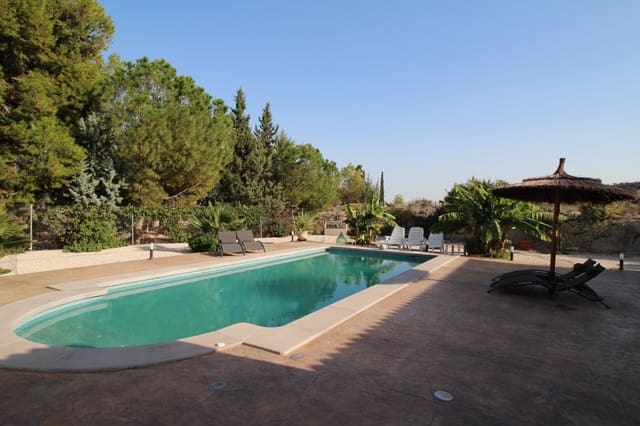 3 bedroom Villa for sale in Fortuna with pool garage - € 299,500 (Ref: 9470752)