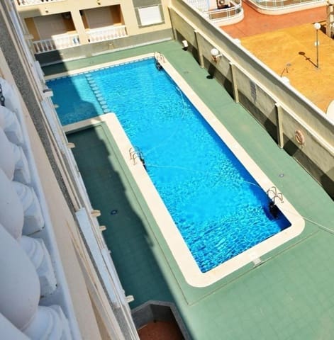 2 soverom Leilighet til salgs i Centro - Muelle Pesquero, Torrevieja med svømmebasseng - € 129 000 (Ref: 9478924)