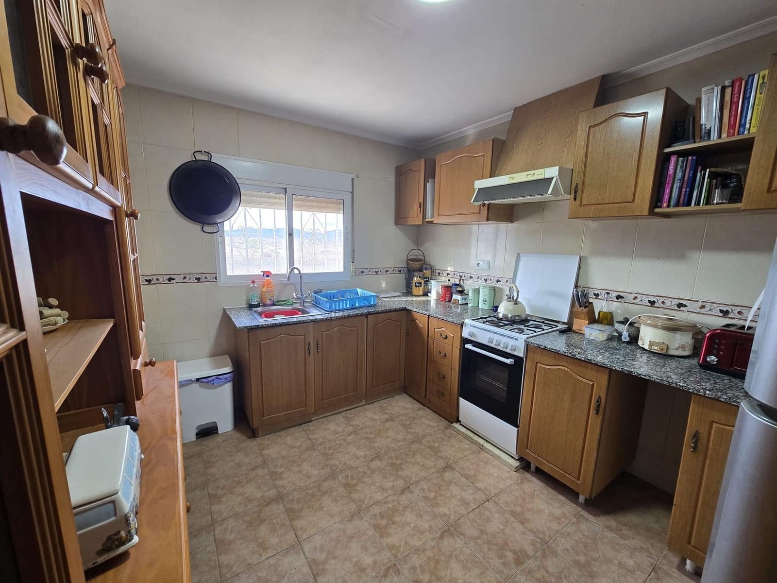 3 bedroom Villa for sale in Monovar / Monover with pool garage - € 200,000 (Ref: 9502197)