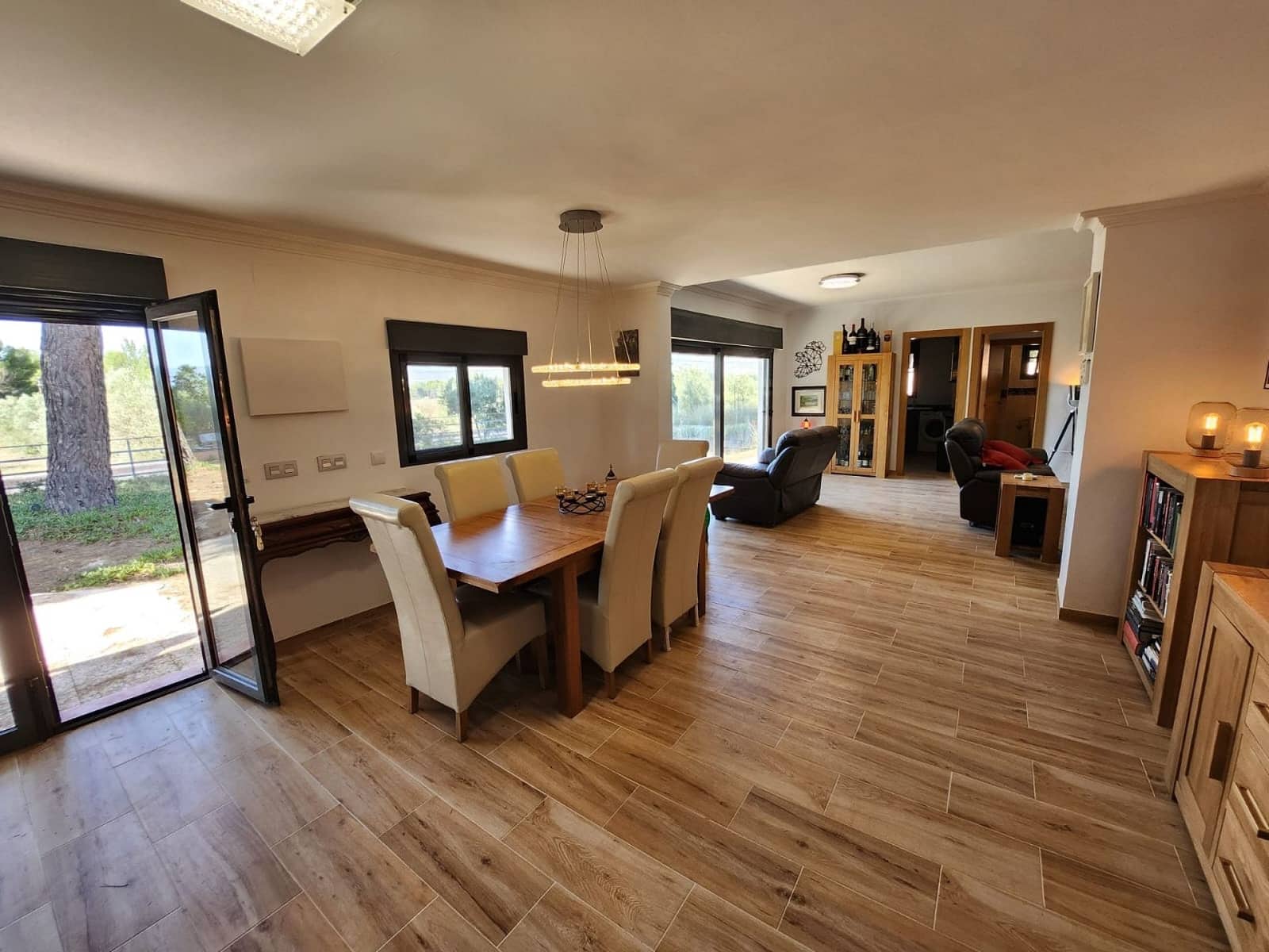 4 slaapkamer Villa te koop in Villena met zwembad - € 299.995 (Ref: 9506807)