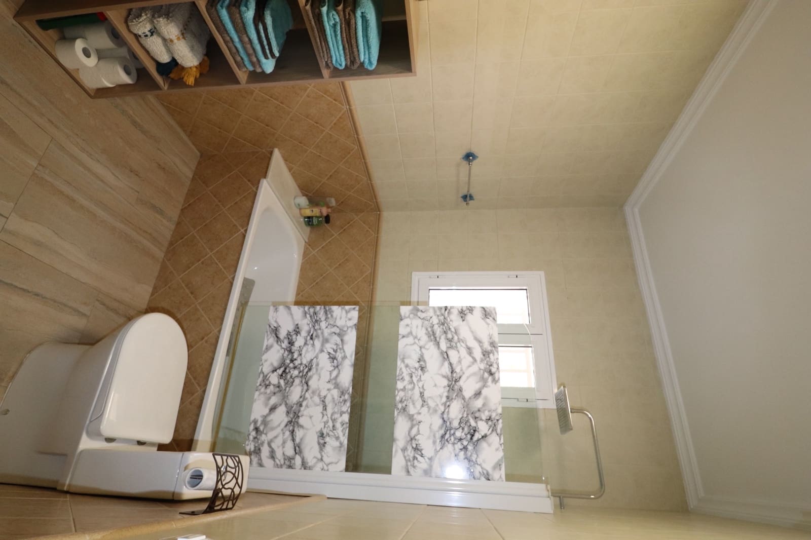 4 sypialnia Willa na sprzedaż w La Romana z basenem garażem - 379 000 € (Ref: 9511922)