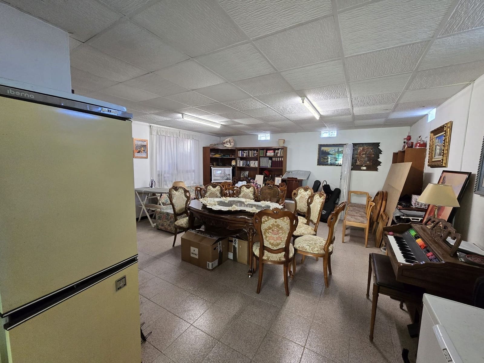 Chalet de 7 habitaciones en Villena en venta con piscina - 149.995 € (Ref: 9519389)