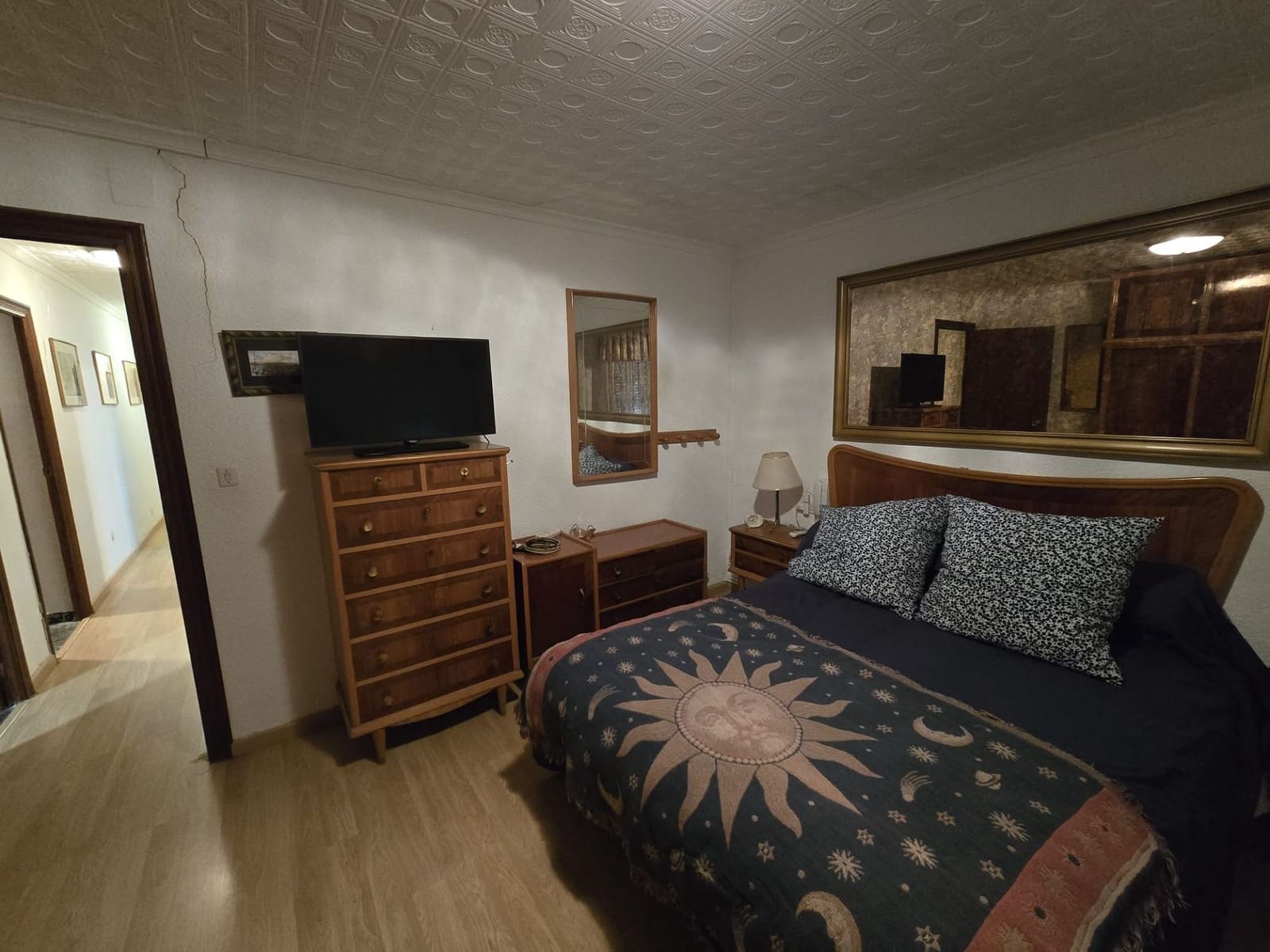 Chalet de 7 habitaciones en Villena en venta con piscina - 149.995 € (Ref: 9519389)