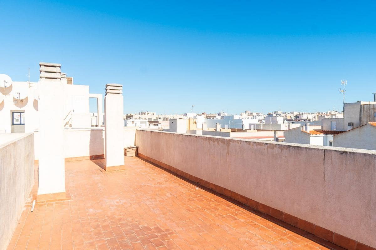 3 sovrum Takvåning till salu i Torrevieja - 184 000 € (Ref: 9523523)
