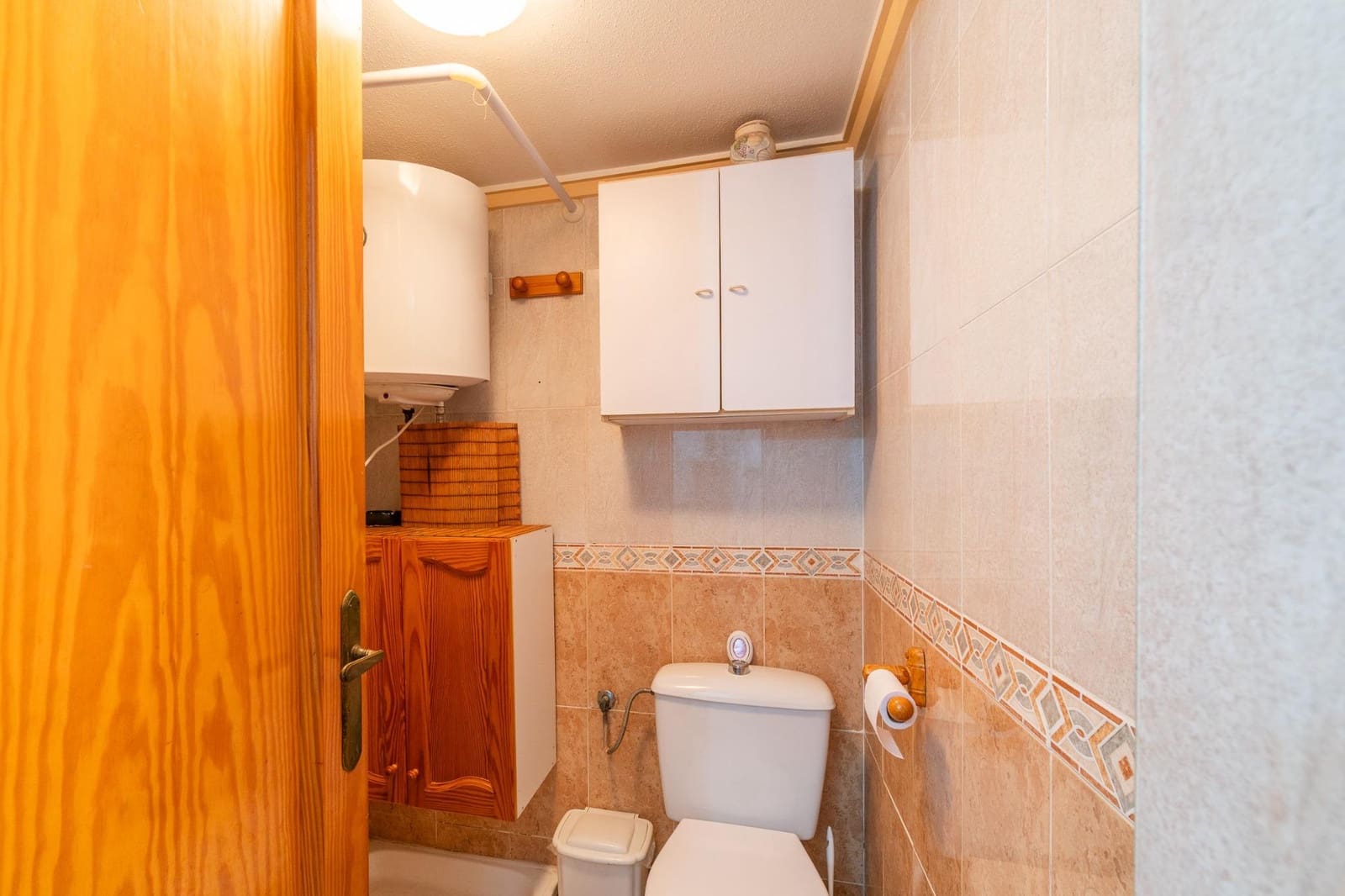 2 bedroom Villa for sale in Torrevieja with pool - € 164,900 (Ref: 9523525)