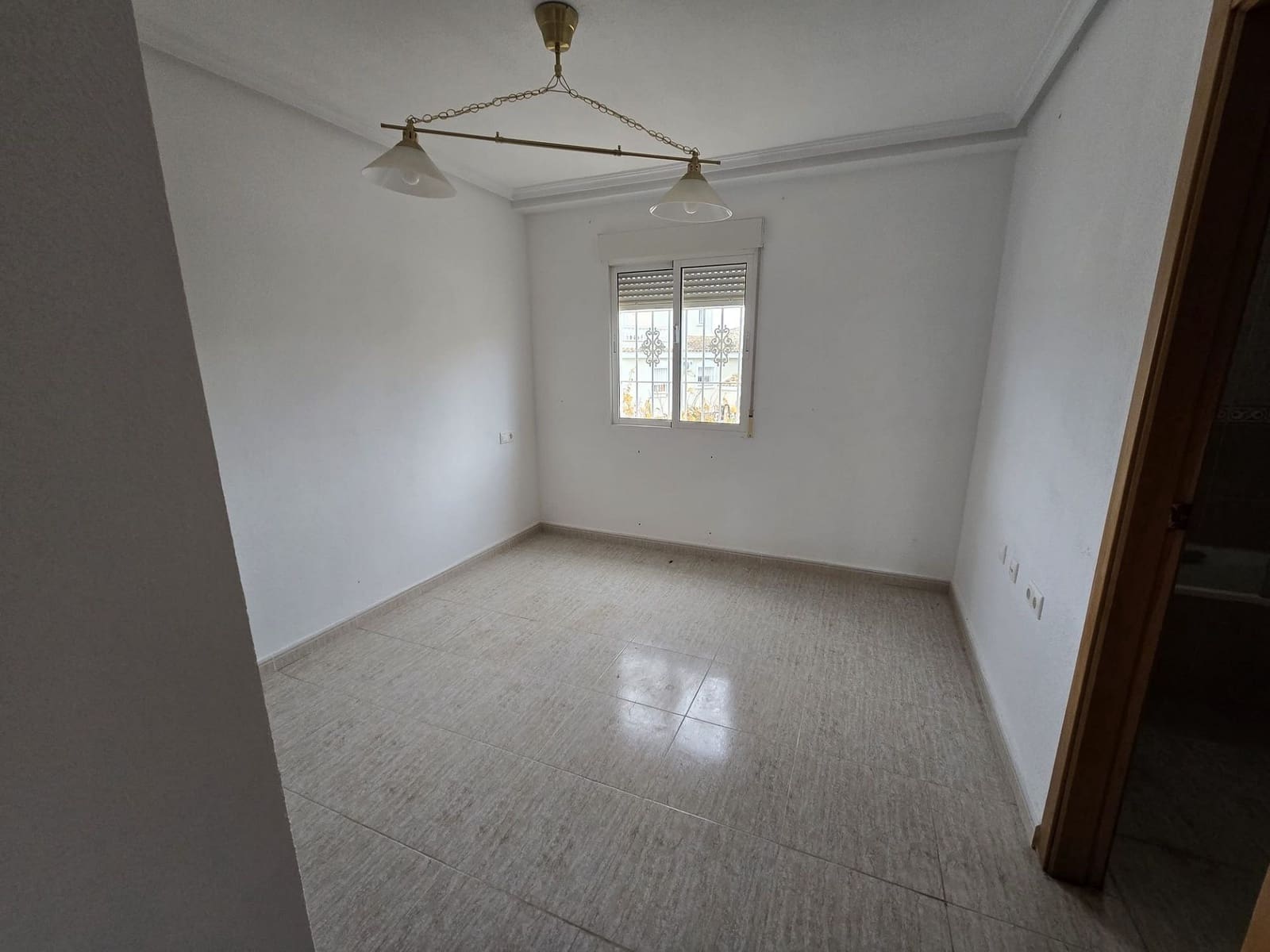 5 quarto Moradia para venda em Monforte del Cid com piscina - 350 000 € (Ref: 9523526)