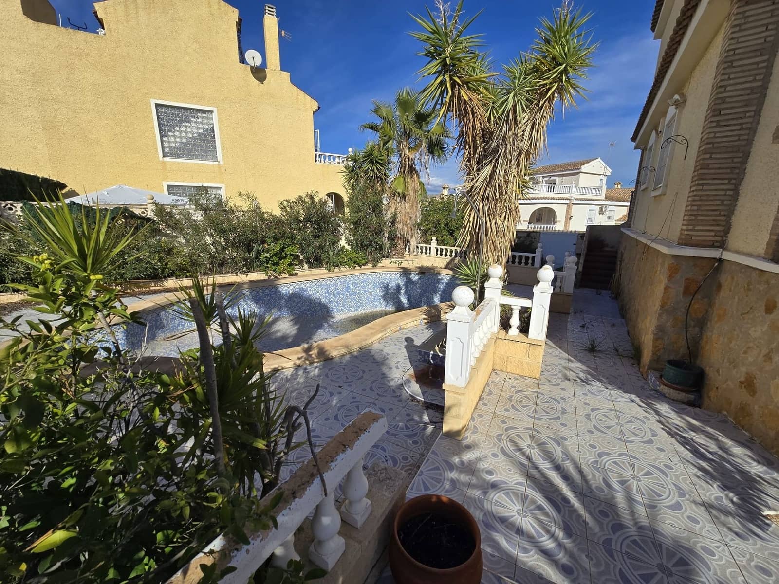 5 quarto Moradia para venda em Monforte del Cid com piscina - 350 000 € (Ref: 9523526)