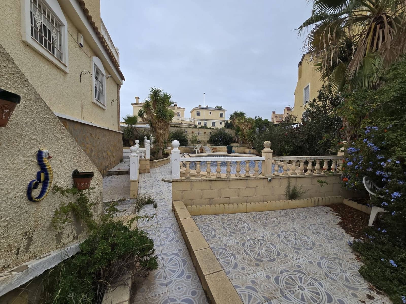 5 quarto Moradia para venda em Monforte del Cid com piscina - 350 000 € (Ref: 9523526)