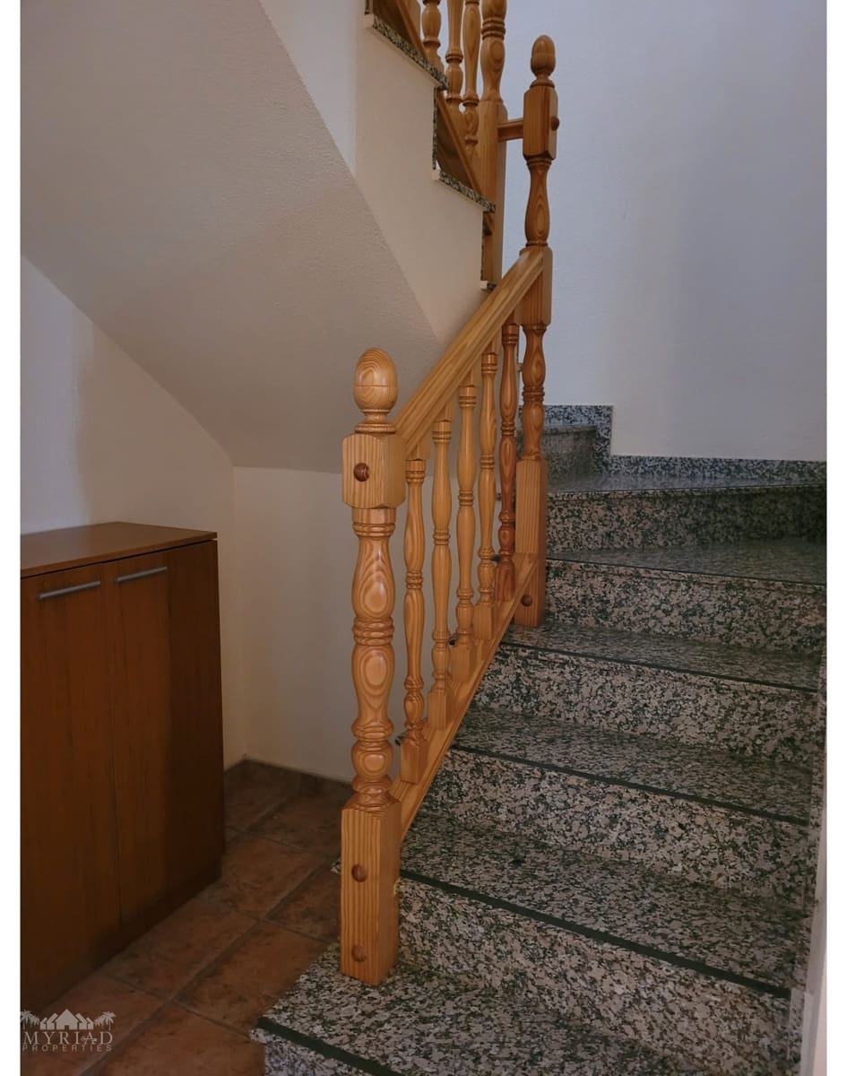 5 soverom Hus til salgs i Pinoso - € 125 000 (Ref: 9523528)