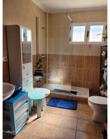 5 soverom Hus til salgs i Pinoso - € 125 000 (Ref: 9523528)