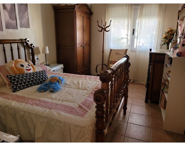 5 soverom Hus til salgs i Pinoso - € 125 000 (Ref: 9523528)