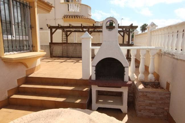3 bedroom Villa for sale in El Algar with pool - € 185,000 (Ref: 9533329)