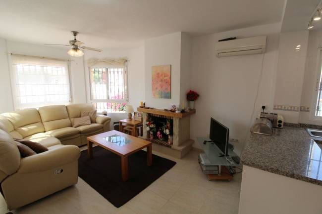 3 bedroom Villa for sale in El Algar with pool - € 185,000 (Ref: 9533329)