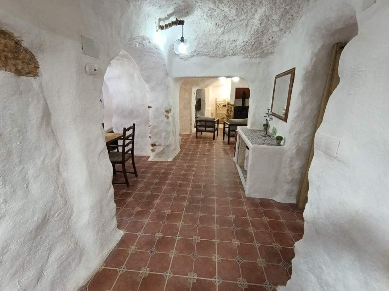 5 bedroom Finca/Country House for sale in L'Alguena / Alguenya - € 225,000 (Ref: 9533330)