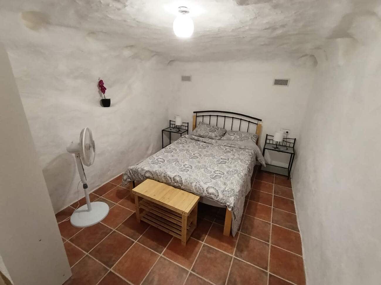 5 bedroom Finca/Country House for sale in L'Alguena / Alguenya - € 225,000 (Ref: 9533330)