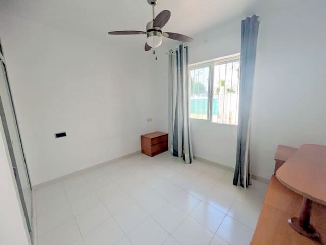 3 bedroom Semi-detached Villa for sale in Los Balcones with pool - € 168,900 (Ref: 9542855)