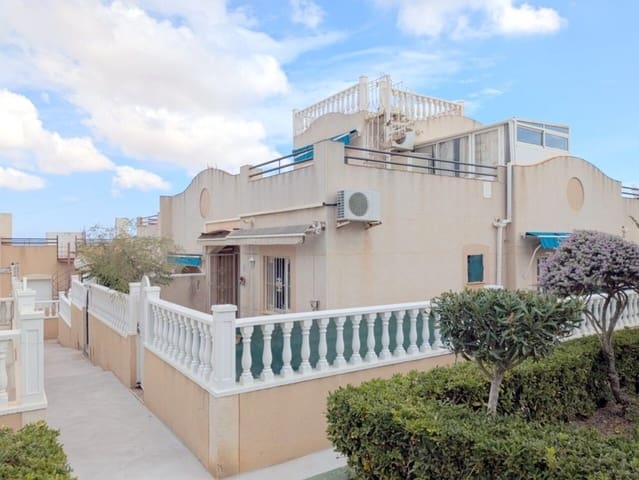 3 bedroom Semi-detached Villa for sale in Los Balcones with pool - € 168,900 (Ref: 9542855)
