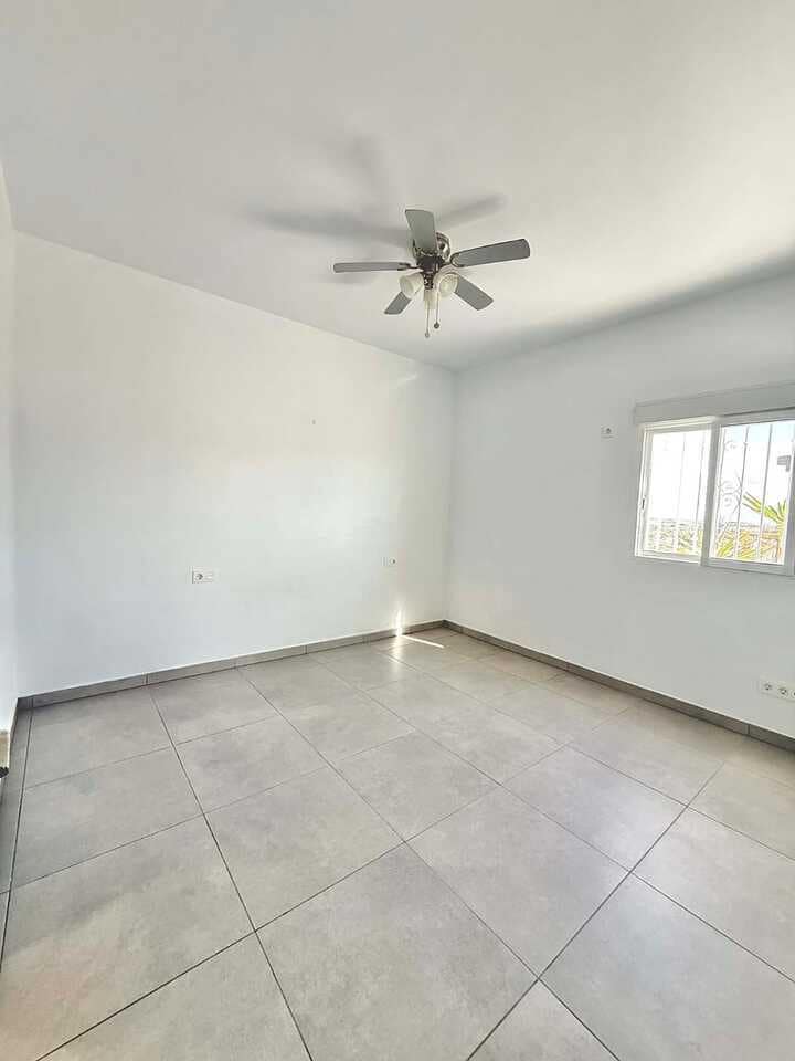 3 soveværelse Villa til salg i Fortuna - € 240.000 (Ref: 9550352)