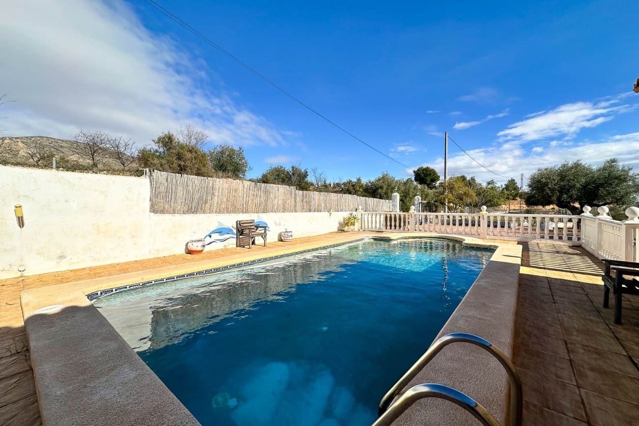 3 sovrum Villa till salu i Hondon de las Nieves med pool - 269 950 € (Ref: 9557409)