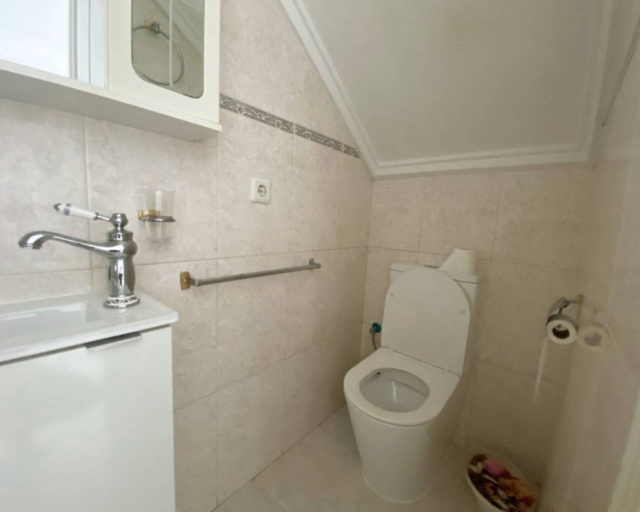 2 bedroom Townhouse for sale in Benijofar with pool - € 189,990 (Ref: 9557411)