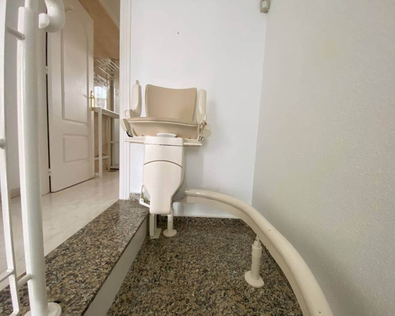 2 bedroom Townhouse for sale in Benijofar with pool - € 189,990 (Ref: 9557411)