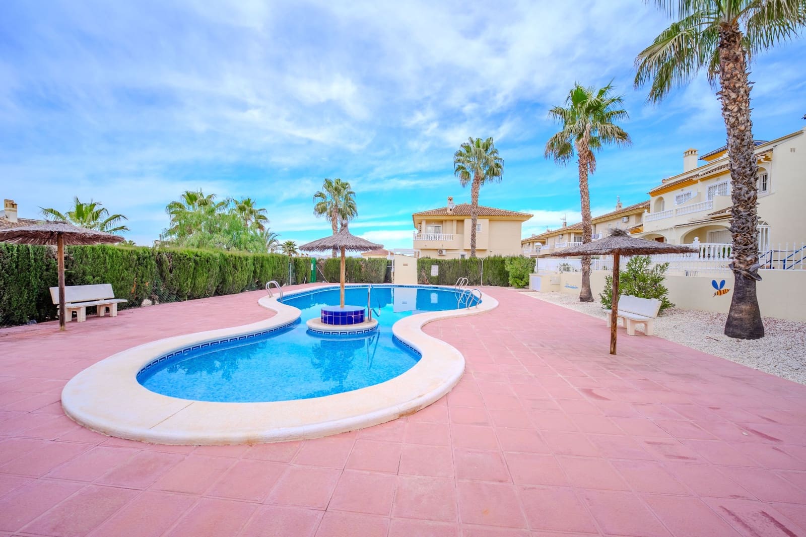 3 sypialnia Dom na sprzedaż w Benijofar z basenem - 249 950 € (Ref: 9566689)