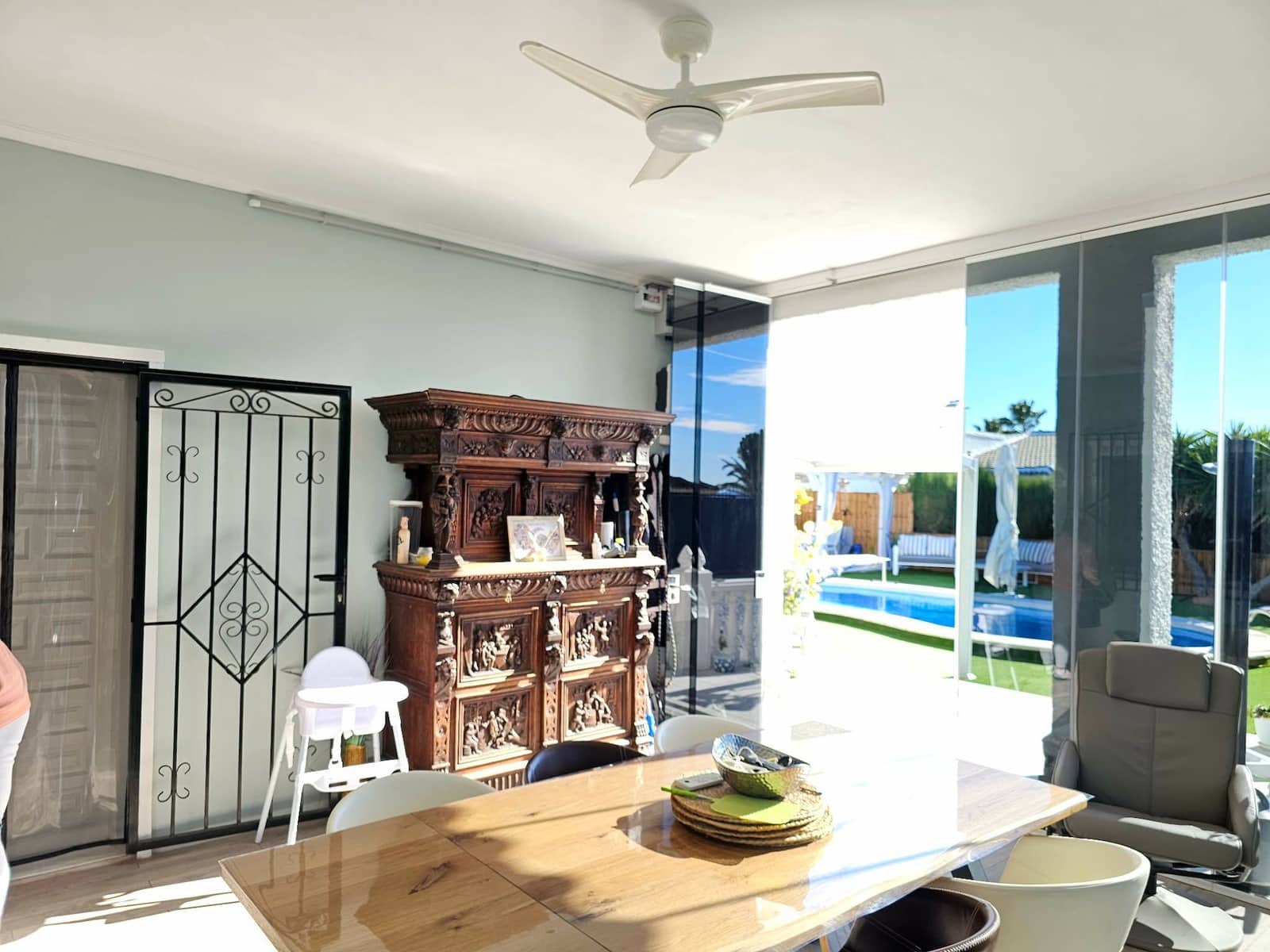 4 bedroom Villa for sale in San Fulgencio with pool garage - € 520,000 (Ref: 9570158)