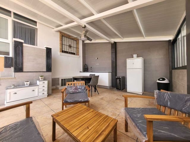 6 camera da letto Villetta Bifamiliare in vendita in Ciudad Quesada, Rojales con piscina - 276.000 € (Rif: 9570365)