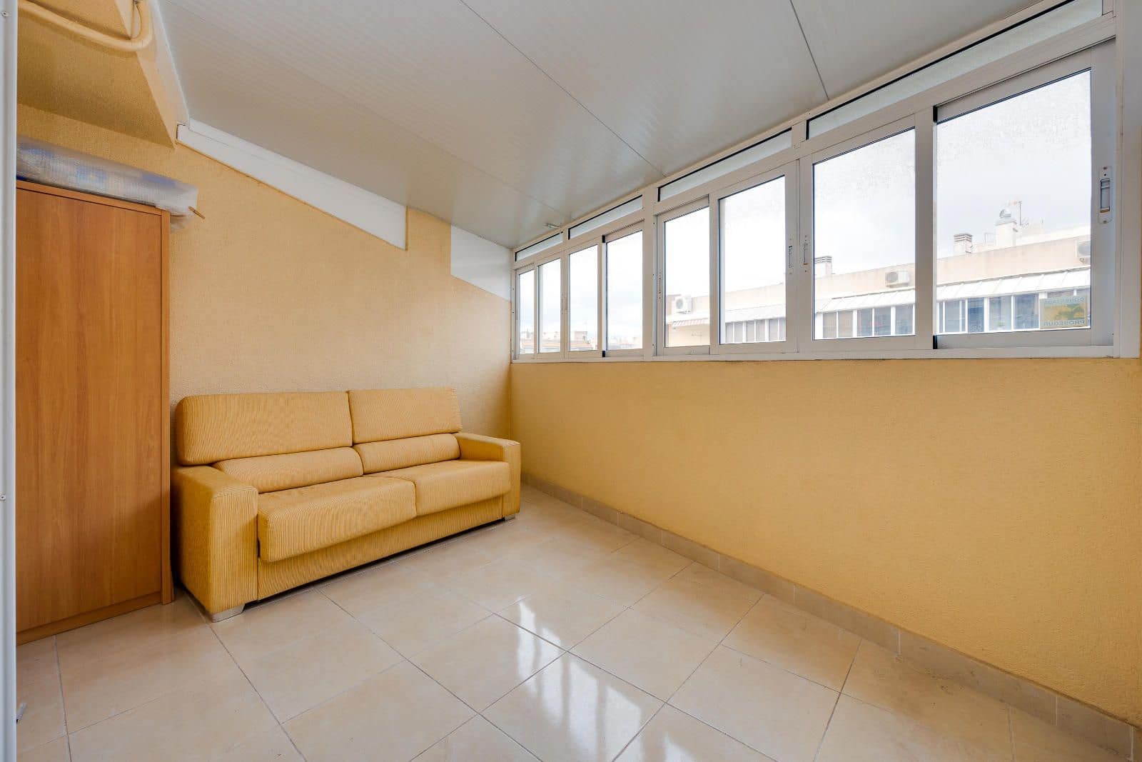 Penthouse à vendre à Torrevieja - 89 969 € (Ref: 9593064)